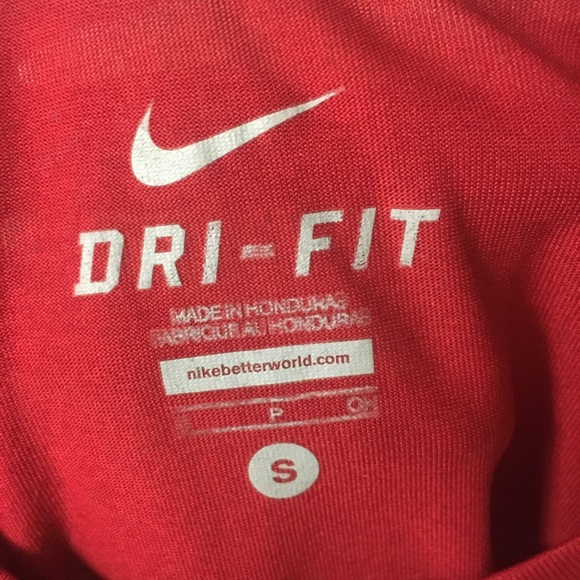 Nike Men’s Statement T Shirt - Picture 2 of 3